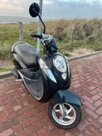 Sym mio 50cc, Fietsen en Brommers, Scooters | SYM, Zo goed als nieuw, Benzine, Maximaal 25 km/u, Ophalen
