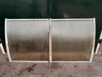 Kunststof overkapping  beschikbaar voor biedingen