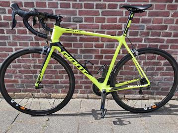 Giant TCR Advanced SL / Stages / Ultegra / Carbon wielen / L beschikbaar voor biedingen