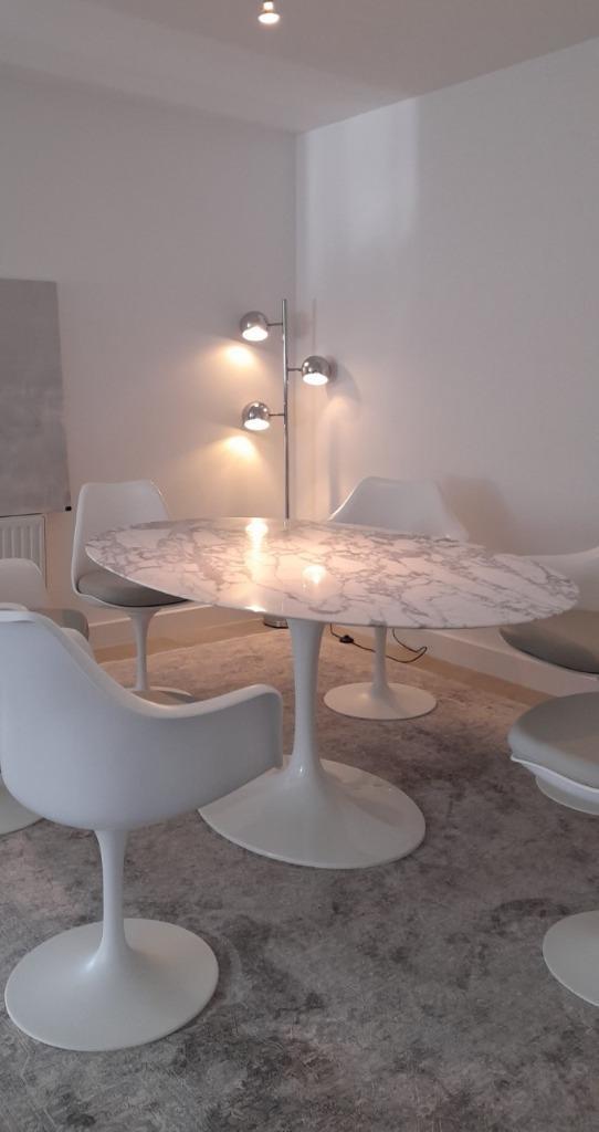 stoelen  tulipe eero saarinen tulipe tafels hout marmor, Huis en Inrichting, Stoelen, Nieuw, Vijf, Zes of meer stoelen, Leer, Stof