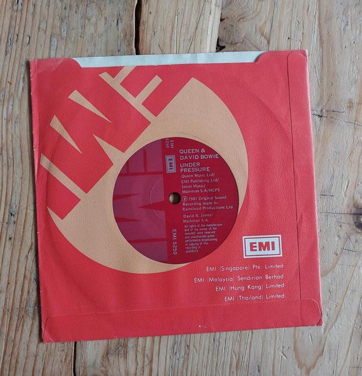 Queen & David Bowie - Under Pressure (Hong Kong 1981) 7", Cd's en Dvd's, Vinyl Singles, Gebruikt, Single, Pop, 7 inch, Ophalen of Verzenden