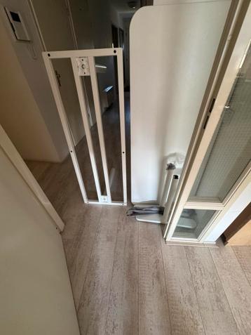 Ikea Bekant desk 140x60 white - afbeelding 1