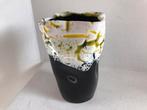 Vallauris vaasje geel wit zwart lava keramiek, Ophalen of Verzenden