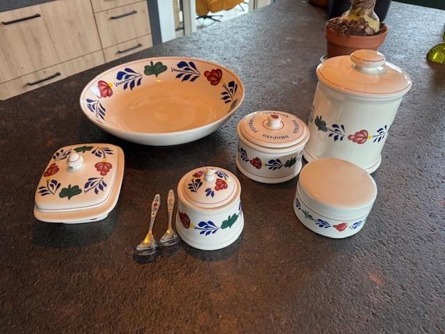 Te koop div. Boerenbont artikelen, Huis en Inrichting, Keuken | Servies, Zo goed als nieuw, Overige typen, Boerenbont, Aardewerk