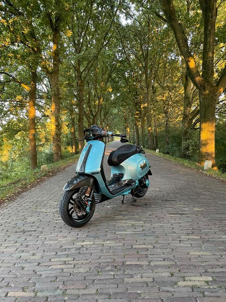Indo style vespa 150cc custom, Fietsen en Brommers, Scooters | Vespa, Zo goed als nieuw, Overige modellen, Ophalen