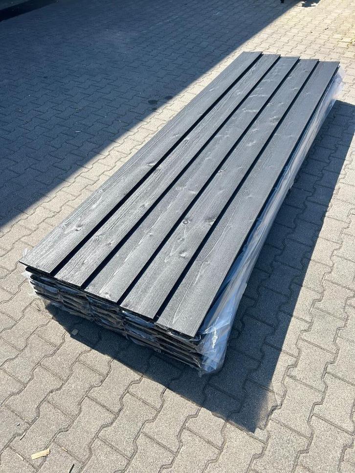 Zweeds rabat zwart gespoten | Potdeksel | A kwaliteit, Tuin en Terras, Palen, Balken en Planken, Nieuw, Planken, 250 cm of meer