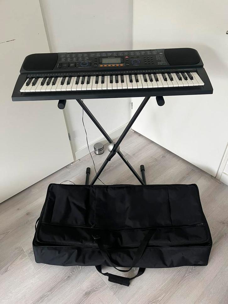 CASIO CTK-611, Muziek en Instrumenten, Keyboards, Zo goed als nieuw, 61 toetsen, Casio, Aanslaggevoelig, Met standaard, Ophalen