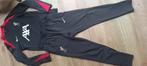 Liverpool trainingspak junior maat M. Zgan., Sport en Fitness, Voetbal, Maat M, Ophalen of Verzenden, Zo goed als nieuw, Trainingspak