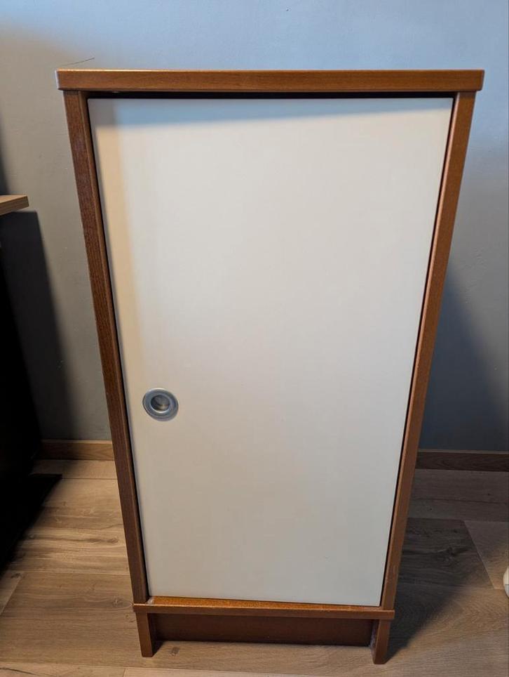 Ikea Effektiv kast, Huis en Inrichting, Slaapkamer | Nachtkastjes, Gebruikt, 70 cm of meer, 45 tot 65 cm, Hout, Ophalen