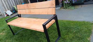 *nieuwe* tuin bankje* beschikbaar voor biedingen