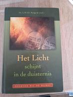 Het Licht schijnt in de duisternis - Dagboek bij de Bijbel, Ophalen of Verzenden, Gelezen, Ds. L.W.Ch. Ruijgrok (red.), Christendom | Protestants
