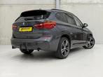 BMW X1 xDrive20i M Sport Panodak Navi HUD Harman Trekhaak Ca, 1998 cc, Zwart, Alcantara, Lichtsensor