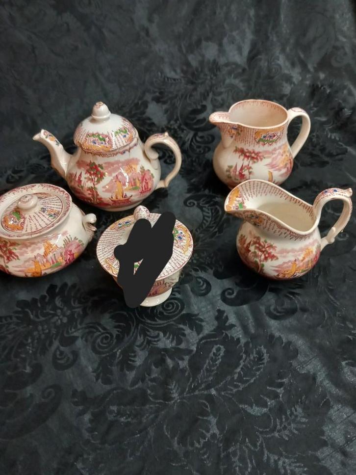 Kannen en suiker potten petrus regout fancy, Antiek en Kunst, Antiek | Servies los, Ophalen of Verzenden