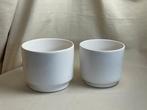 2 witte aardewerken bloempotten jaren 70, Tuin en Terras, Gebruikt, Rond, Binnen, Ophalen of Verzenden