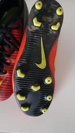 Nike voetbalschoenen maat 37.5, Gebruikt, Maat XS of kleiner, Schoenen, Ophalen of Verzenden