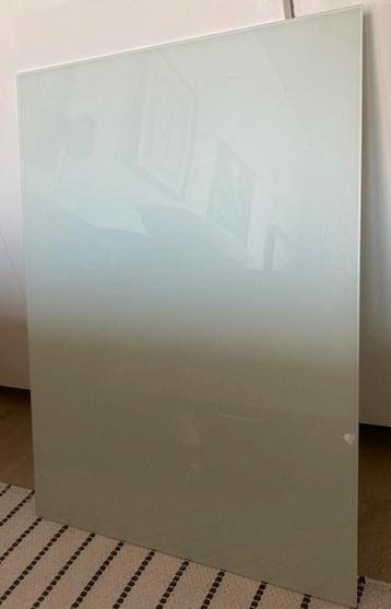 BESTA bovenblad glas 60x40 beschikbaar voor biedingen
