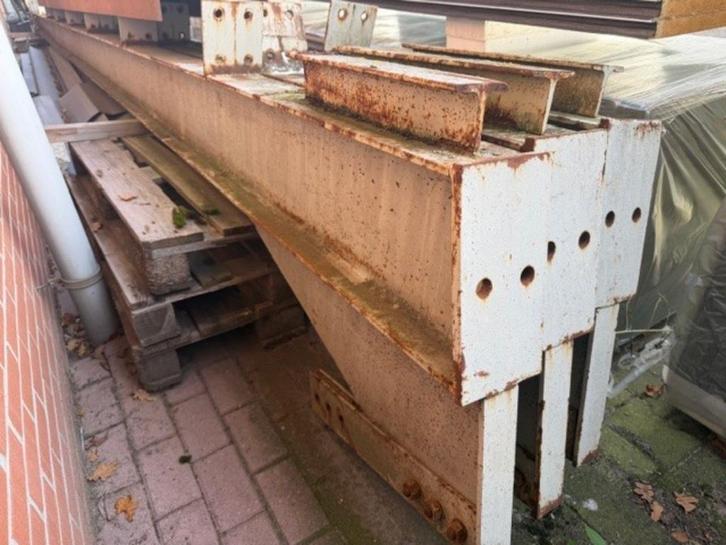 Partij stalen balken IPE 270/330 diverse maten GEBRUIKT, Doe-het-zelf en Verbouw, Metalen, Gebruikt, IJzer, Ophalen