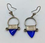Vintage Tuareg oorbellen zilver blauw glas Touareg oorbellen, Sieraden, Tassen en Uiterlijk, Verzenden, Zilver, Oorbellen