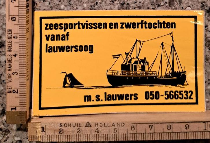 Vintage sticker zeilboot zeesportvissen Lauwersoog  strip, Verzamelen, Stickers, Zo goed als nieuw, Ophalen of Verzenden