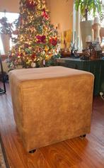 Hocker. Cognac, Ophalen, Zo goed als nieuw, Rechthoekig