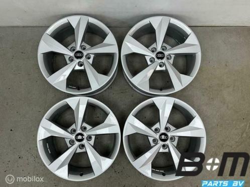 NIEUWSTAAT! Org. 18 inch velgen Audi A3 8Y 8V! 8Y0601025J, Auto-onderdelen, Banden en Velgen, Velg(en), 18 inch, Personenwagen