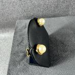 Gouden Oorbellen | 18k | 2g | knopjes met parel | 396000, Ophalen of Verzenden, Zo goed als nieuw, Knopjes of Stekers, Goud