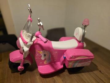 Roze Kindermotor/Loopmotor beschikbaar voor biedingen
