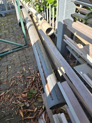 Pvc buizen - diverse diameters en lengtes beschikbaar voor biedingen