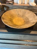 Mooie houten schaal (50 cm doorsnee, 10 cm hoog), Huis en Inrichting, Ophalen of Verzenden, Zo goed als nieuw, Rond, Hout