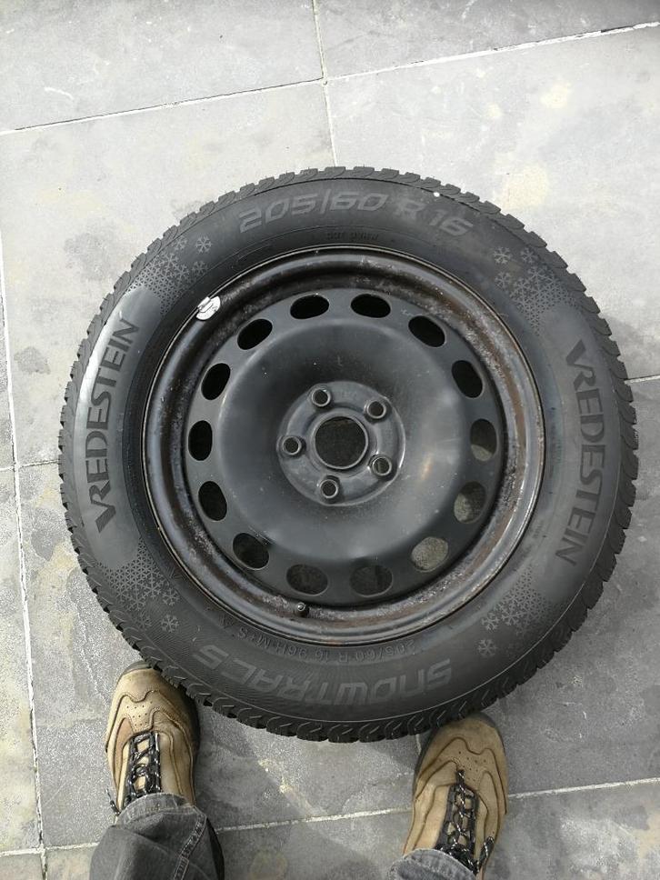 Winterbanden 205/60 R 16  96HM+S, Auto-onderdelen, Banden en Velgen, Banden en Velgen, Winterbanden, 16 inch, 205 mm, Gebruikt
