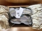 Yeezy 500 stone salt 36 junior, Kleding | Heren, Schoenen, Overige kleuren, Nieuw, Ophalen of Verzenden, Sneakers of Gympen