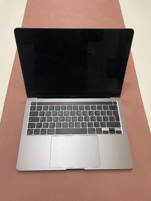 MacBook Pro 13 (2022) - 16GB Ram - 256GB SSD + Logi muis, Computers en Software, Apple Macbooks, Zo goed als nieuw, MacBook Pro