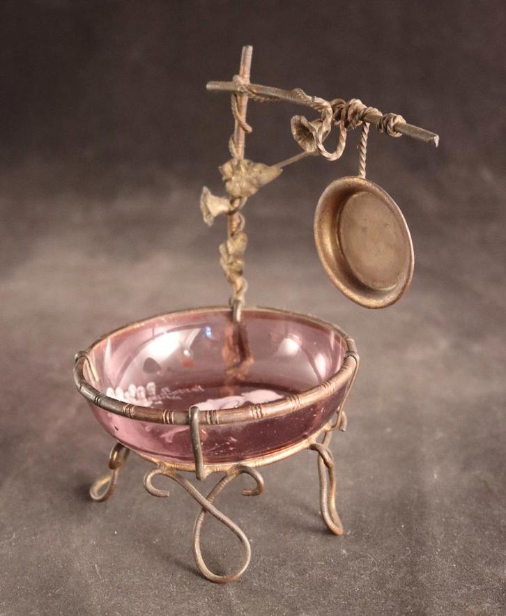 Antieke houder voor een zakhorloge, Antiek en Kunst, Antiek | Woonaccessoires, Ophalen of Verzenden