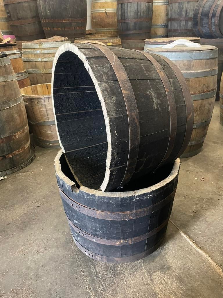 2 eiken whisky kuipen plantenbakken van eikenhout, Tuin en Terras, Bloembakken en Plantenbakken, Nieuw, Hout, Tuin, 30 tot 60 cm