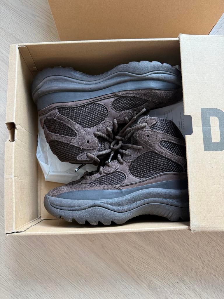 Yeezy Desert Boot 40, Ophalen of Verzenden, Zo goed als nieuw, Bruin, Overige typen