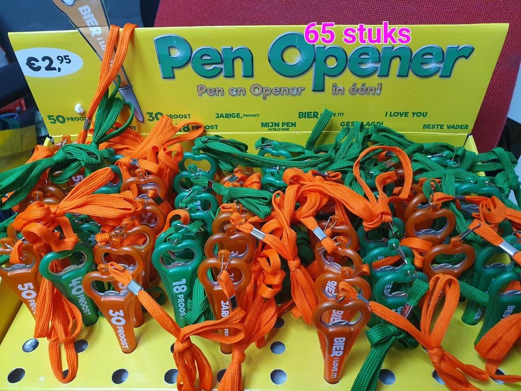 Display met 65 nieuwe pennen, Ophalen of Verzenden, Nieuw, Balpen, Overige merken