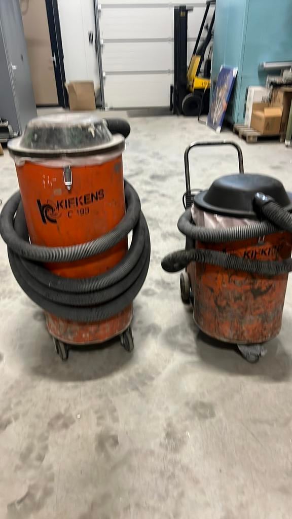 2 kiekens stofzuigers professioneel, Doe-het-zelf en Verbouw, Ophalen of Verzenden, Gebruikt