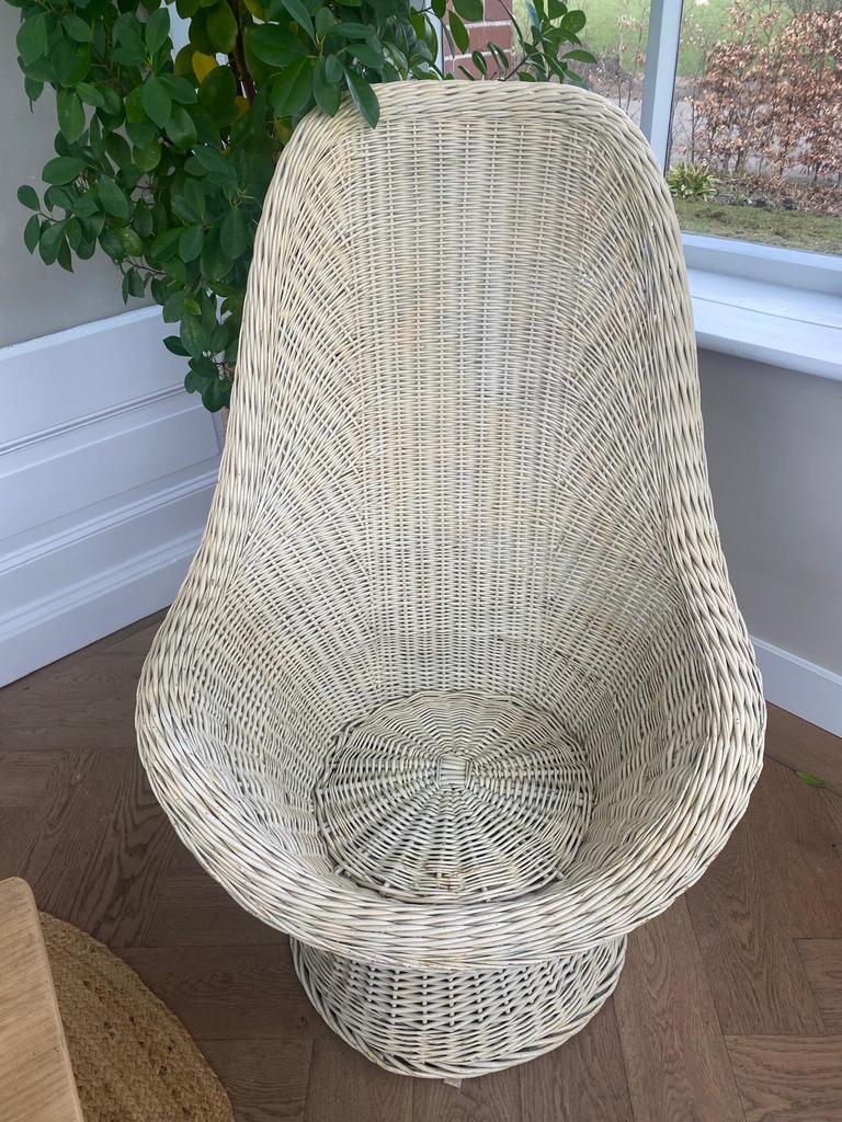 Mooie retro rieten Stoel, Ophalen, Gebruikt, Retro, vintage zeg t maar, Wit