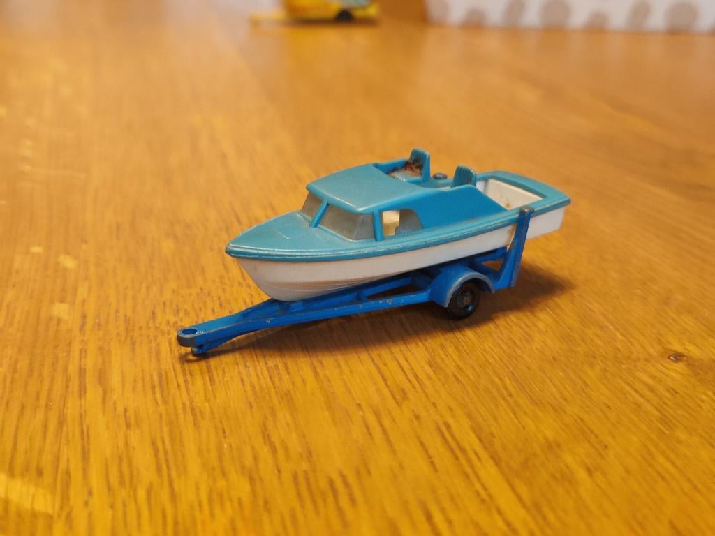 Matchbox Boat + Trailer, Ophalen of Verzenden, Zo goed als nieuw, Auto