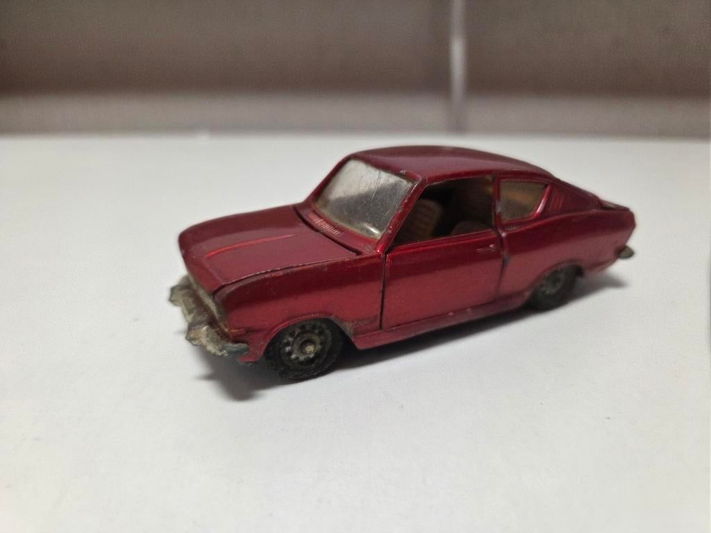 Mebetoys Opel Kadett fastback, Ophalen of Verzenden, Auto, Corgi