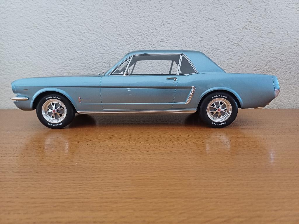 Ford Mustang V8 hardtop 1965 ottomobile G089 NIEUW in OVP!, Hobby en Vrije tijd, Modelauto's | 1:5 tot 1:12, Nieuw, Auto, 1:9 t/m 1:12