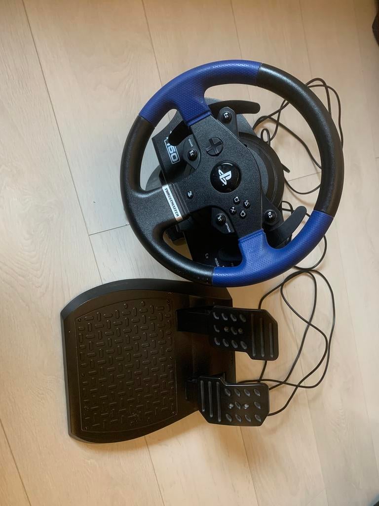 Thurstmaster T150 racestuur + pedalen (force feedback), Spelcomputers en Games, Spelcomputers | Sony PlayStation Consoles | Accessoires
