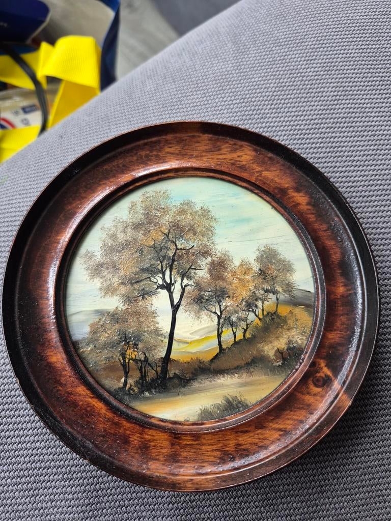 Rond schilderij met landschap en bomen, Ophalen of Verzenden