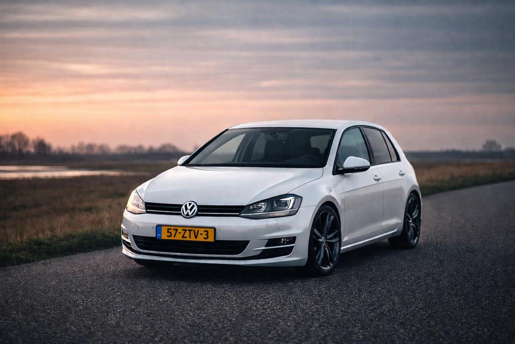 Volkswagen Golf 1.4 TSI 90KW DSG 2013 Wit, Auto's, Volkswagen, Particulier, Golf, Benzine, A, Hatchback, Automaat, Origineel Nederlands