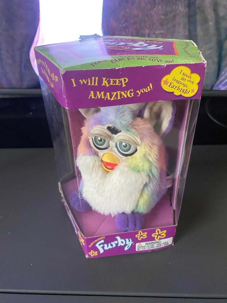 Furby geseald in originele doos, Ophalen, Gebruikt, Jongen of Meisje