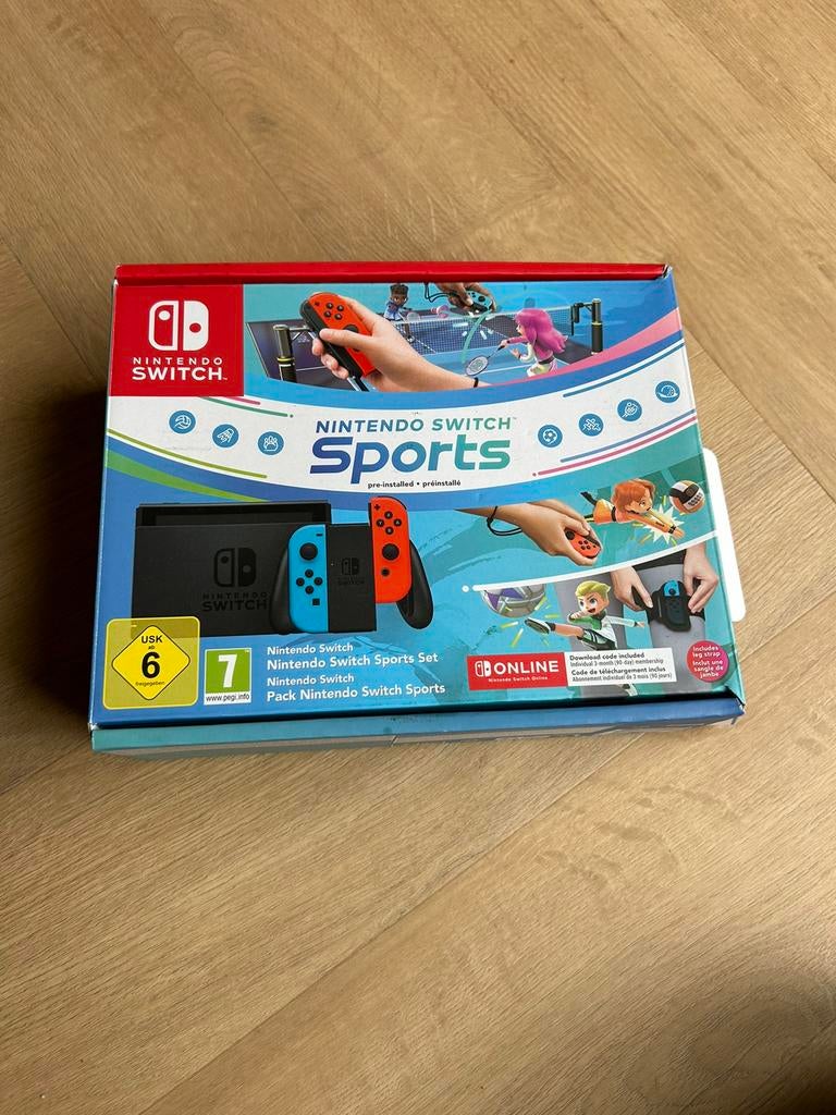 Nintendo Switch + Mario Kart 8 Deluxe, Spelcomputers en Games, Games | Nintendo Switch, Online, Ophalen of Verzenden, Zo goed als nieuw