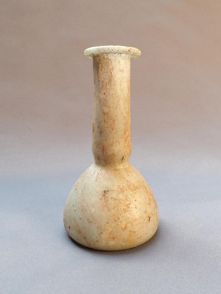 Romeins glazen unguentarium - 115 mm - bodemvondst, Antiek en Kunst, Antiek | Glas en Kristal, Verzenden