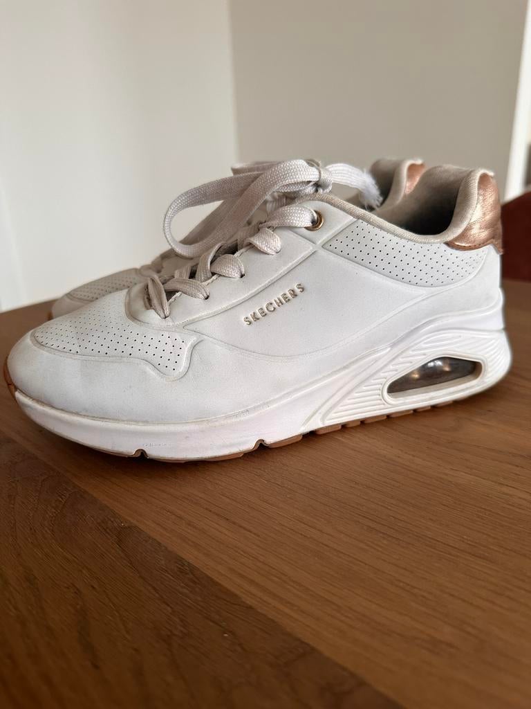 Skechers sneakers maat 34 - Zo goed als nieuw, Ophalen of Verzenden, Zo goed als nieuw, Meisje, Sportschoenen