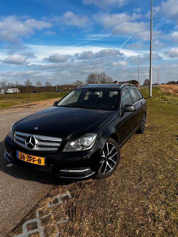 Mercedes-Benz C-Klasse C180cdi BE Estate Aut7 2012 Zwart, Auto's, Mercedes-Benz, Particulier, C-Klasse, ABS, Adaptive Cruise Control