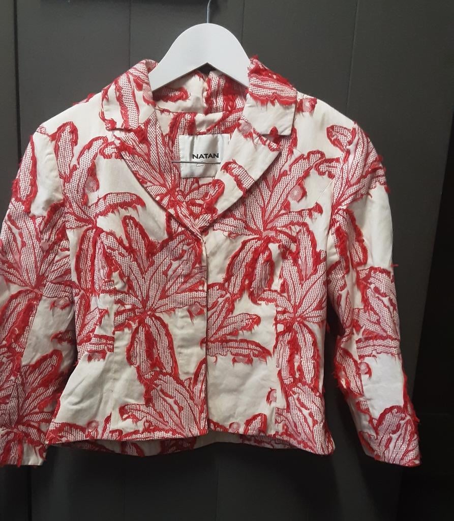 NATAN couture jasje, Ophalen